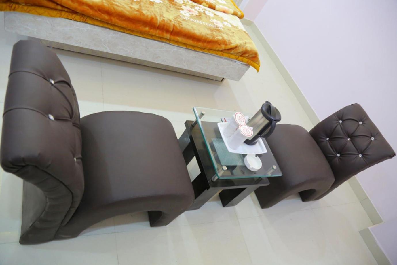 Hotel Golden Dreams Amritsar Bagian luar foto